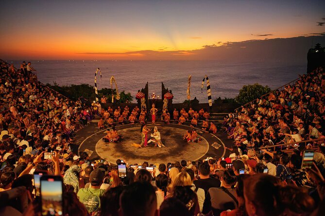 Horse Riding & Uluwatu Kecak Fire Dance