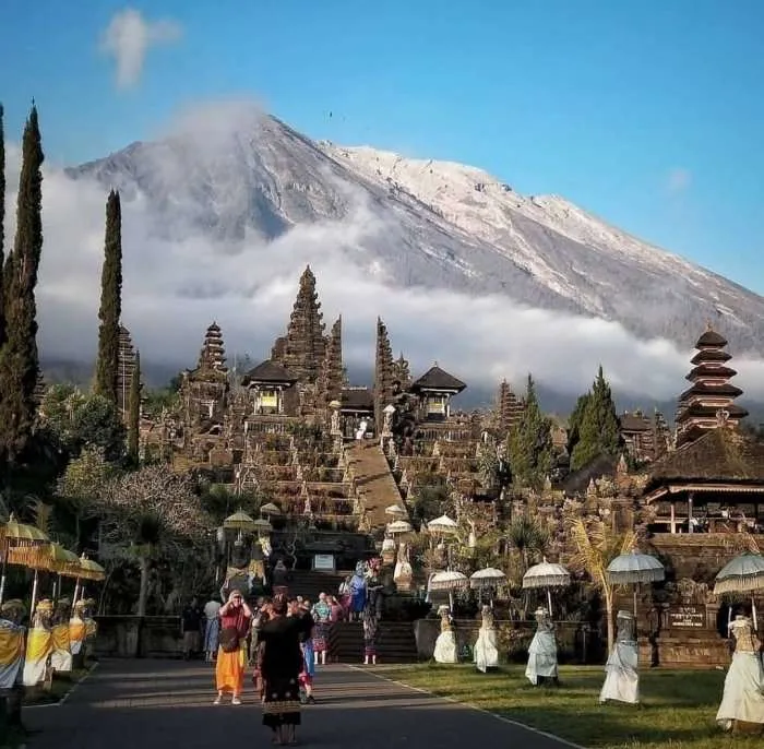 Besakih Temple, Sidemen Rice Terrace & Tegenungan Waterfall